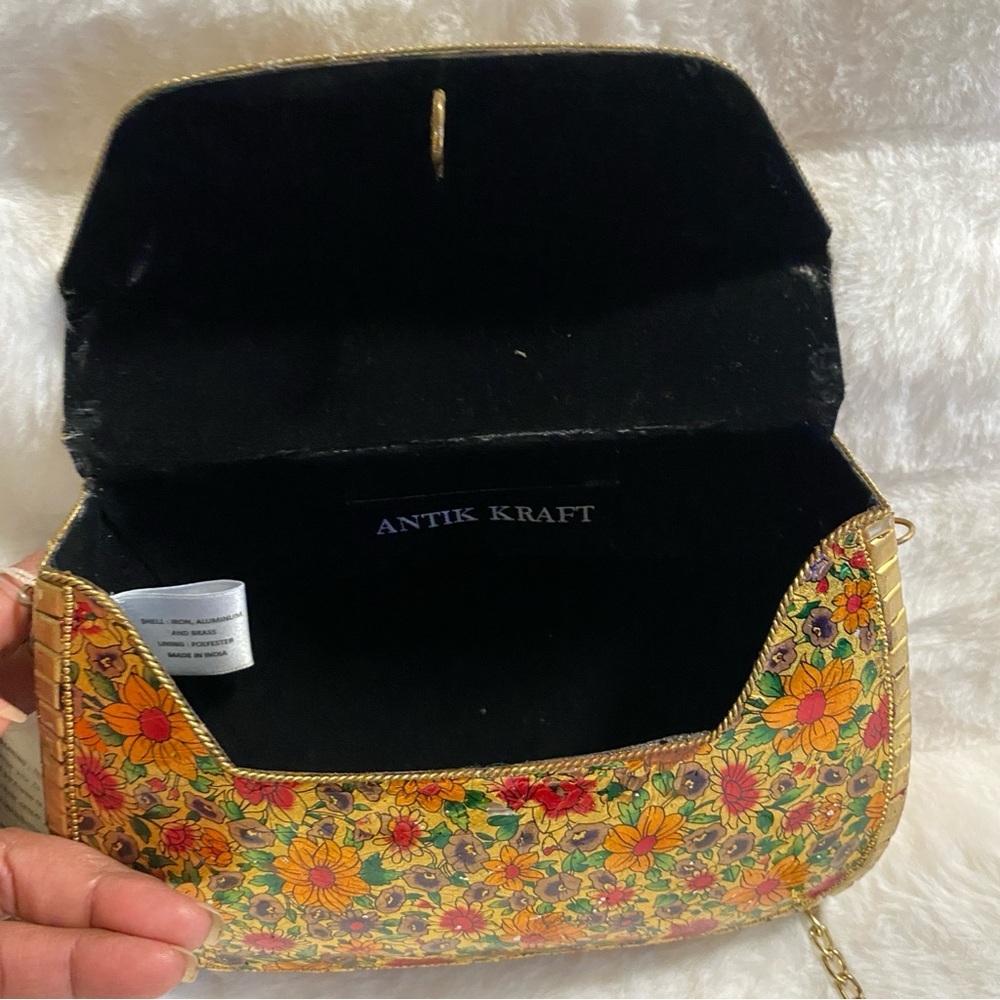 NWT ANTIK KRAFT FLORAL METAL CLUTCH/CROSSBODY PURSE - Picture 6 of 9